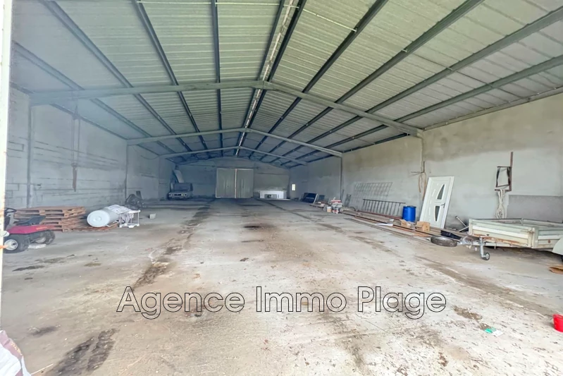 Professionnel entrepôt Lesparre-Médoc  