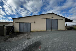 Vente hangar Saint-Christoly-Médoc  