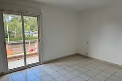 Location appartement Sainte-Marie-la-Mer  