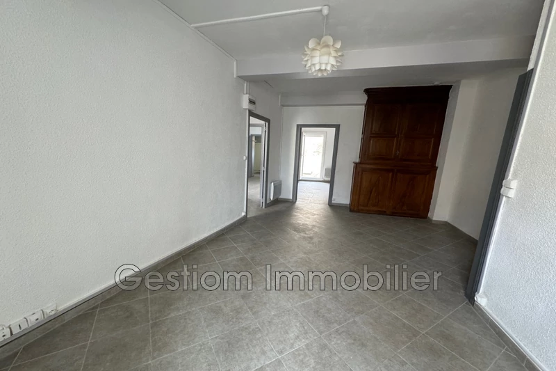 Location maison de village Canohès  