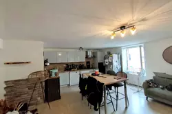 Location appartement Villeneuve-de-Berg  