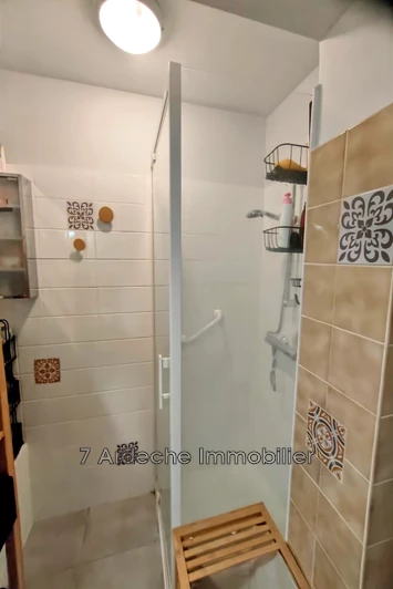 Location appartement Villeneuve-de-Berg  