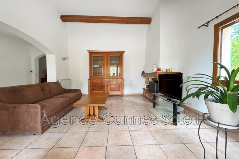 Vente villa La Roquette-sur-Siagne  