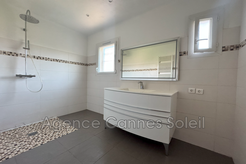 Vente villa La Roquette-sur-Siagne  