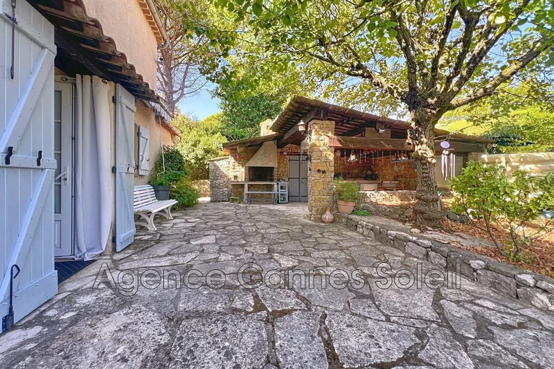 Vente villa Châteauneuf-Grasse  