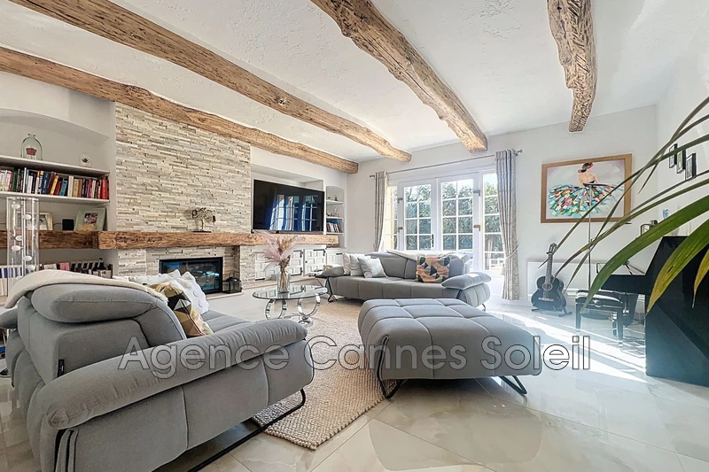 Vente villa La Roquette-sur-Siagne  