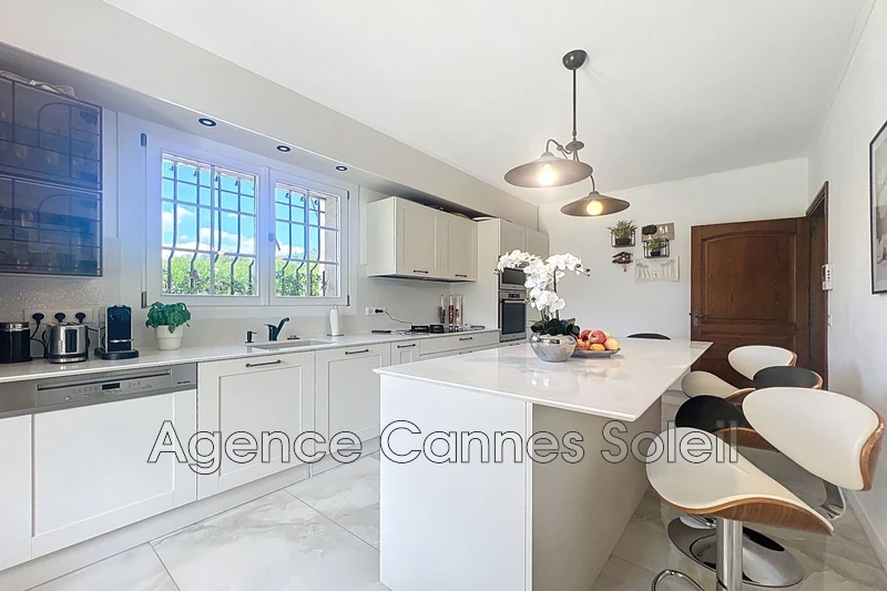 Vente villa La Roquette-sur-Siagne  