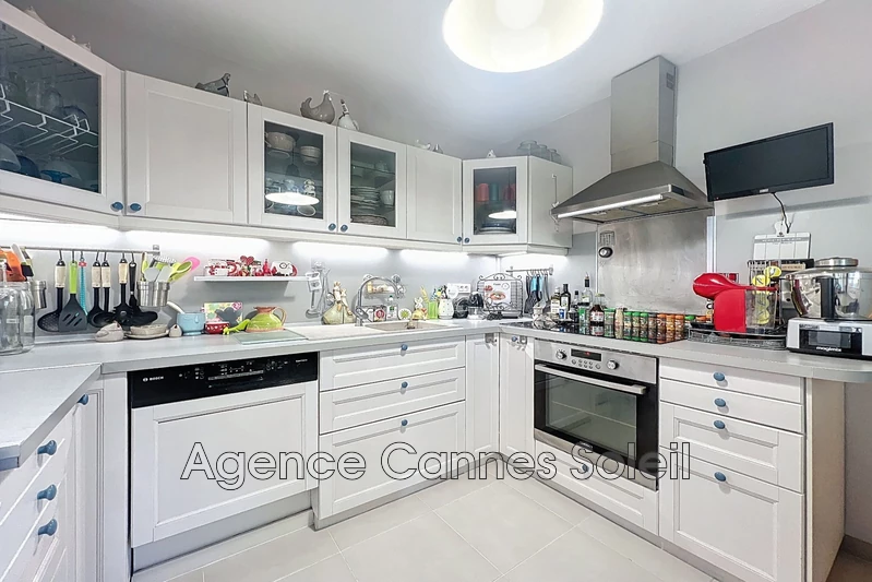 Vente villa Châteauneuf-Grasse  