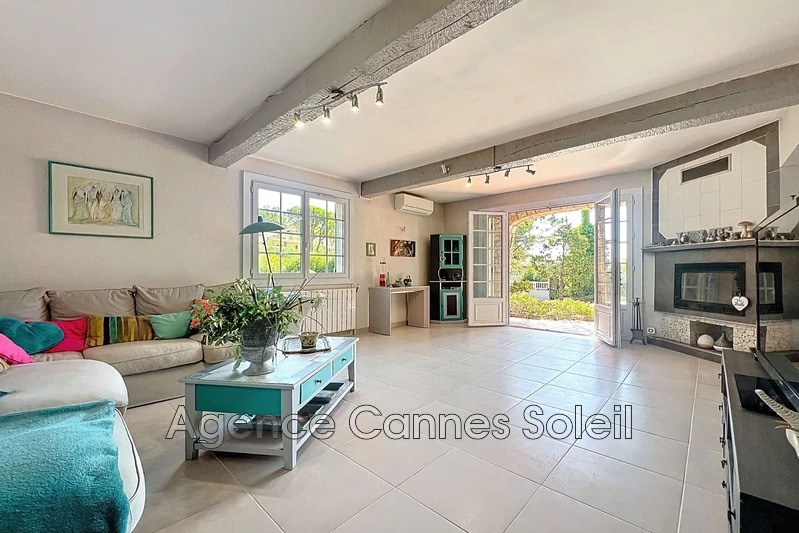 Vente villa Châteauneuf-Grasse  