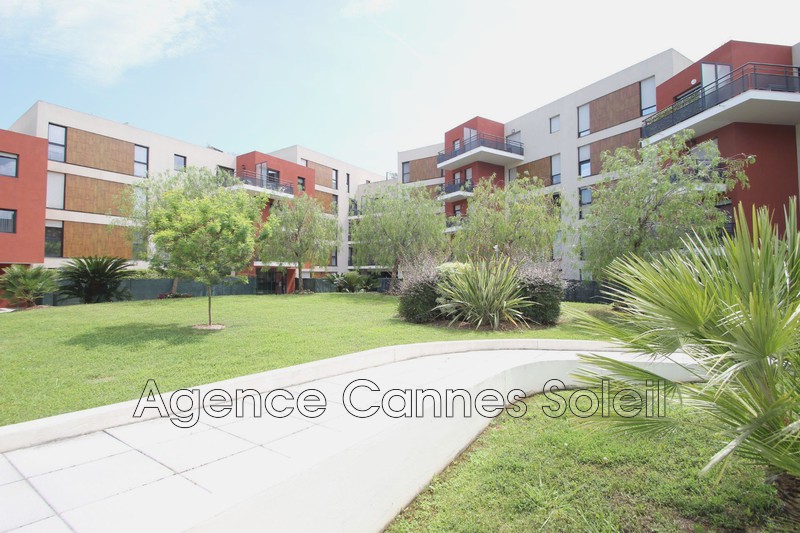 Vente appartement La Roquette-sur-Siagne  