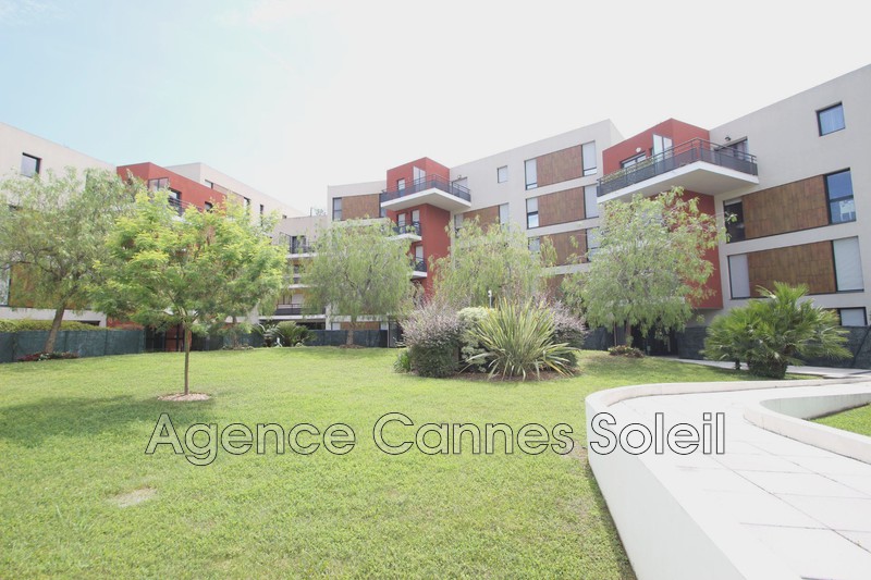 Vente appartement La Roquette-sur-Siagne  