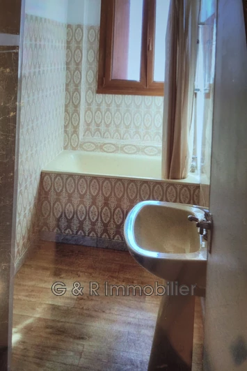Location appartement Aubagne  