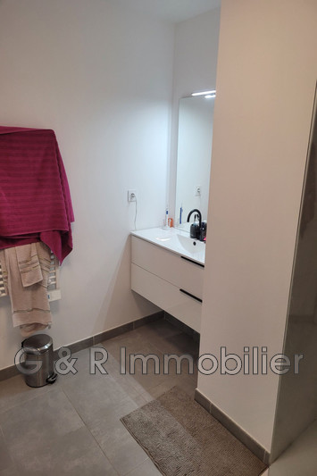 Location appartement La Destrousse  