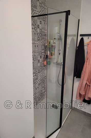 Location appartement La Destrousse  