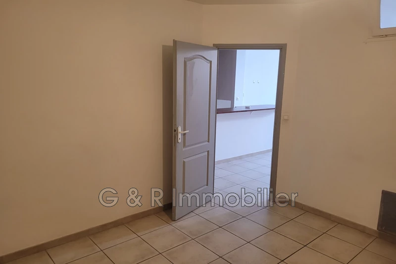 Location appartement Roquevaire  