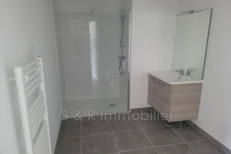 Location appartement Aubagne  