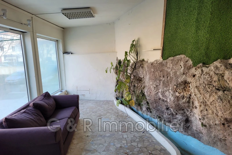 Professionnel murs local professionnel Roquevaire Professionnel murs local professionnel Roquevaire