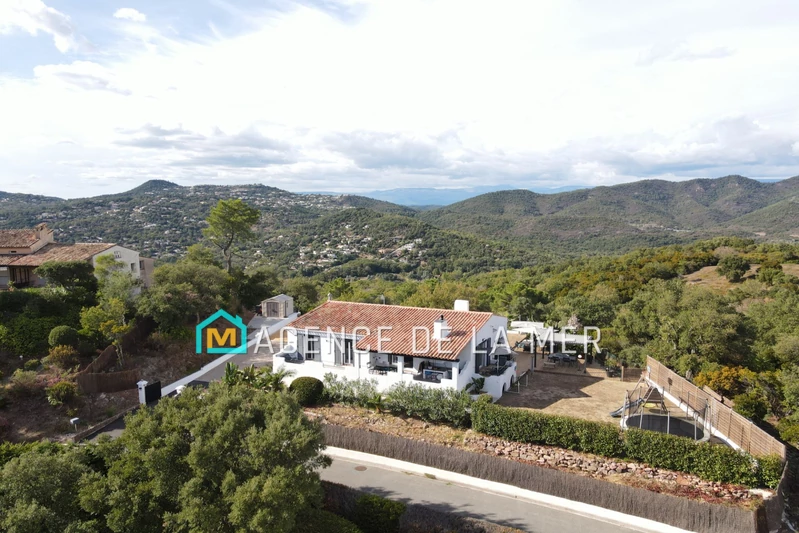 Vente maison contemporaine Fréjus  