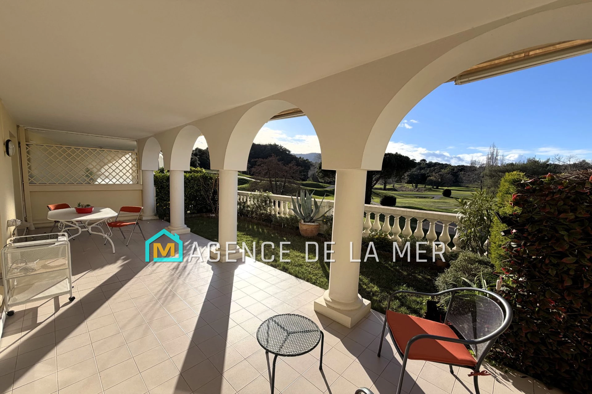 Appartement 2 pièces 48 m² · à Mandelieu-la-Napoule · 48 m² · 350 000 €