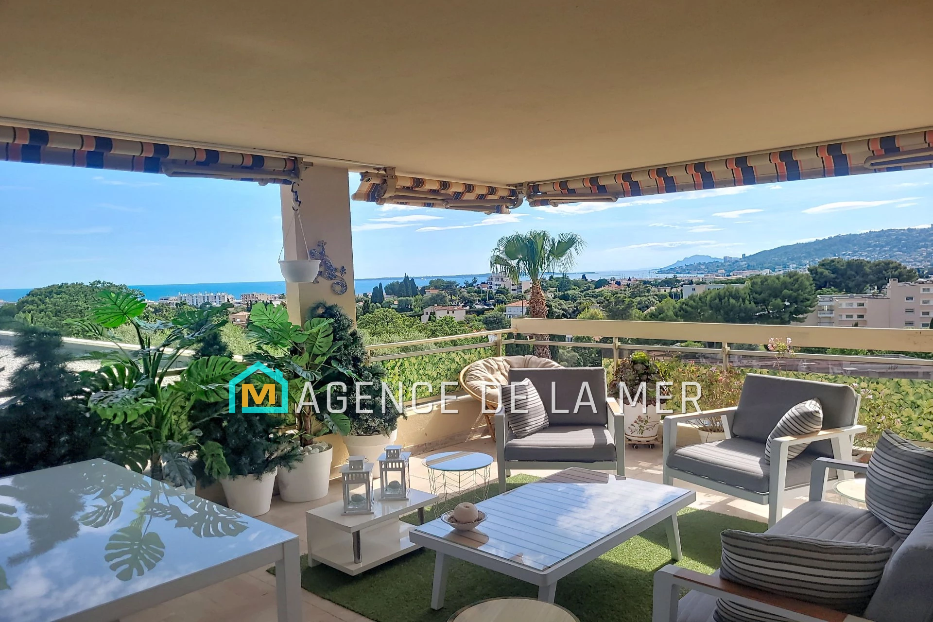 Appartement 3 pièces 97 m² · à Antibes · 97,4 m² · 892 500 €