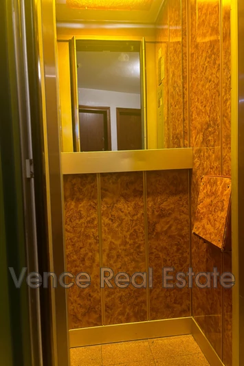 Location appartement Vence  