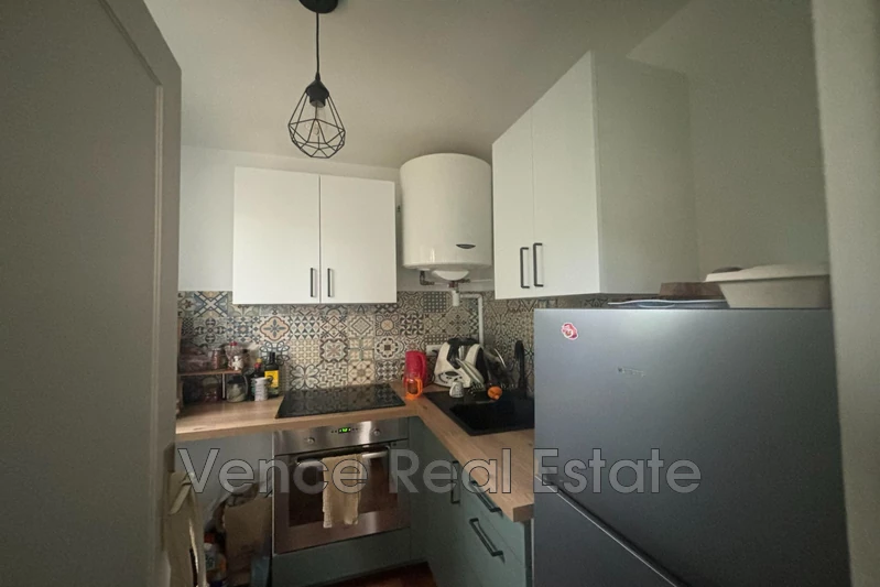 Location appartement Vence  