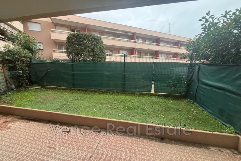 Location appartement Vence  