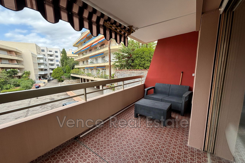 Location appartement Vence  