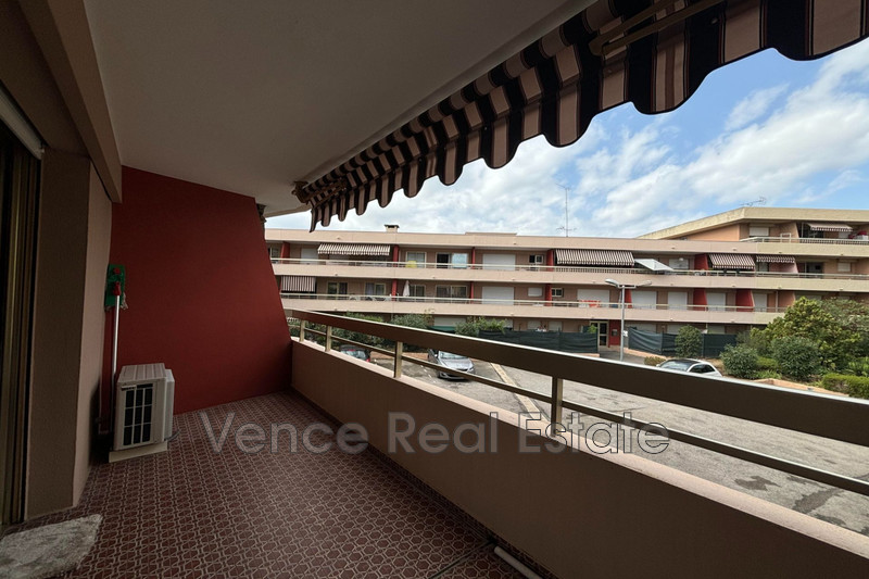 Location appartement Vence  