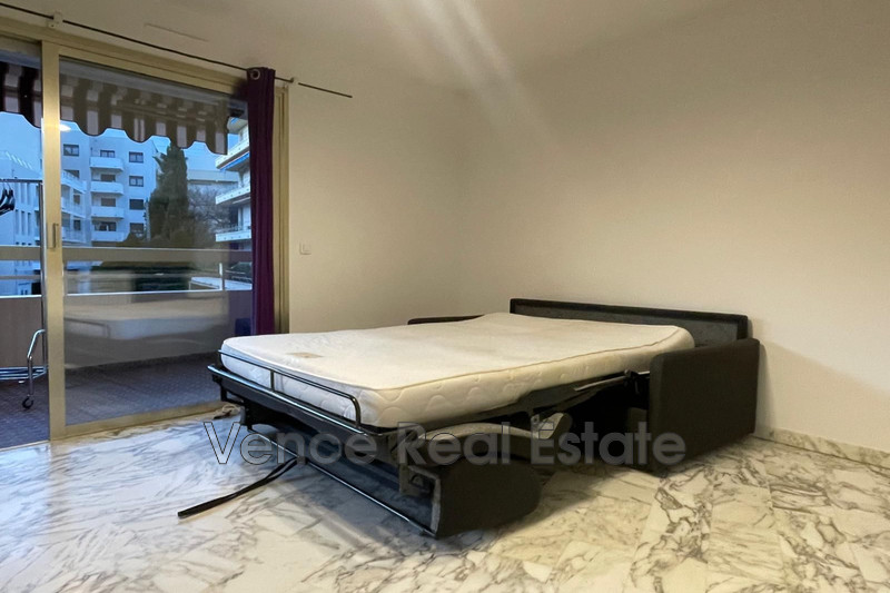 Location appartement Vence  