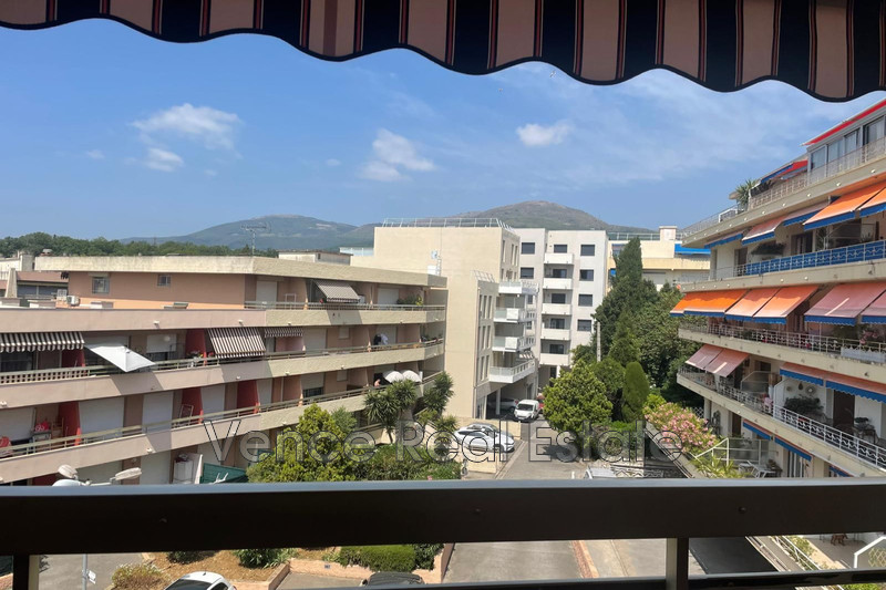 Location appartement Vence  