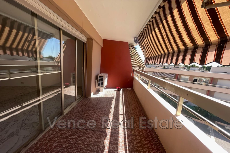 Location appartement Vence  