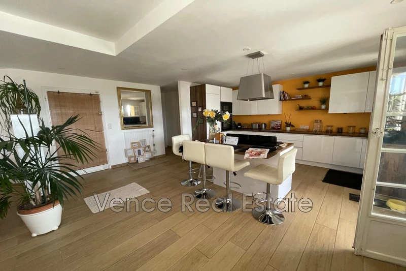 Location appartement Vence  