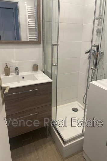 Location appartement Vence  