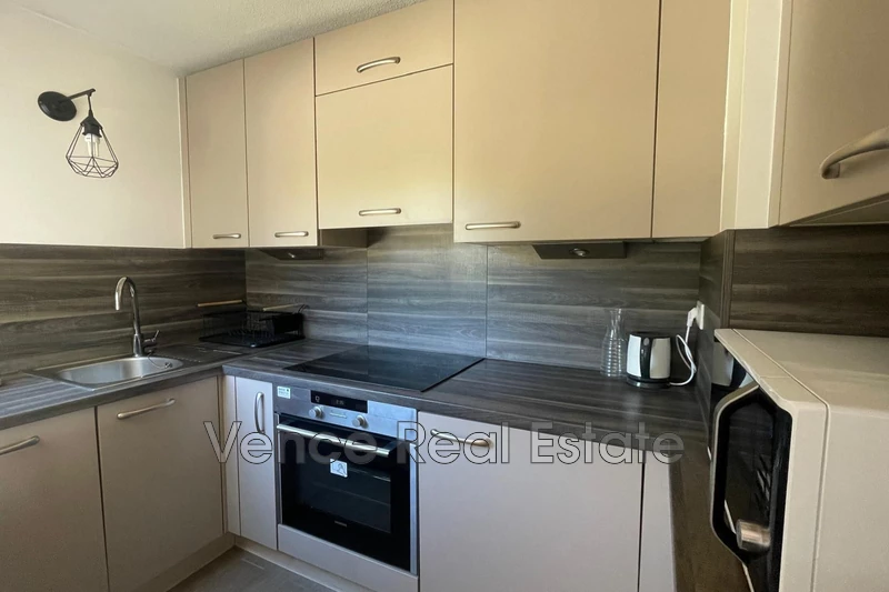 Location appartement Vence  