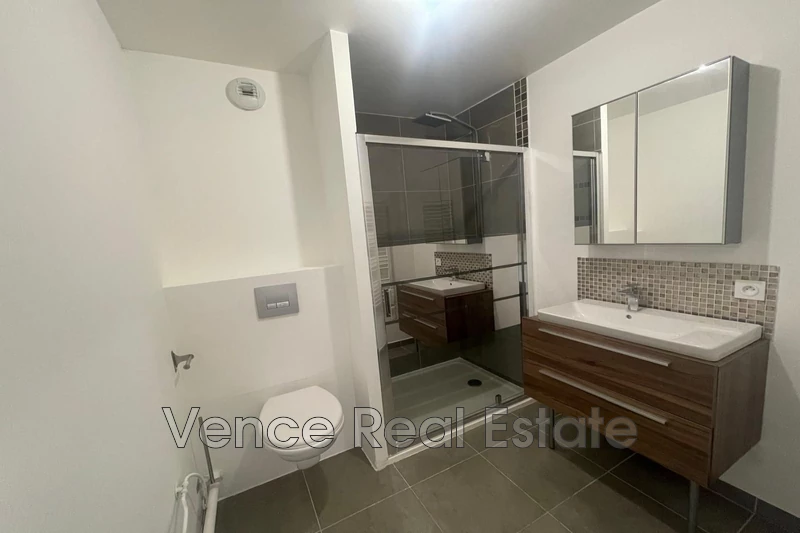 Location appartement Vence  