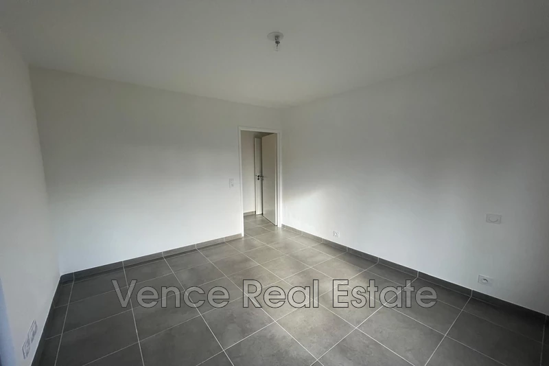 Location appartement Vence  