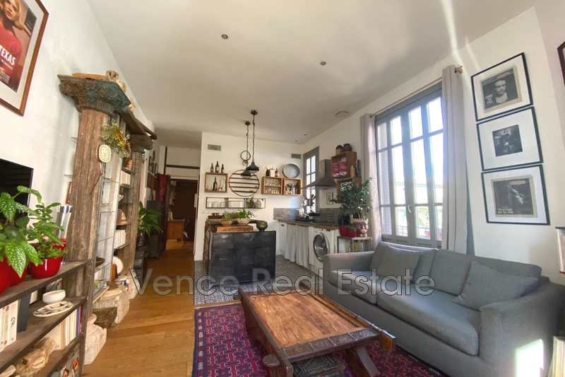 Photo Apartment Vence Vacation rental apartment 2 room 35 m²