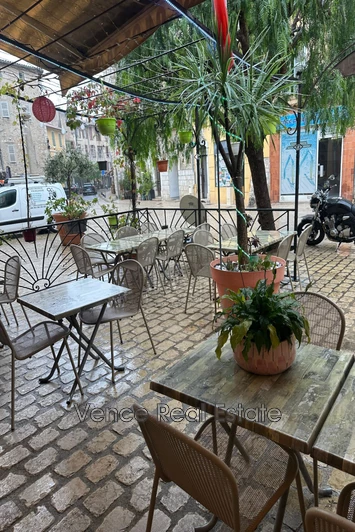 Professionnel  Vence  