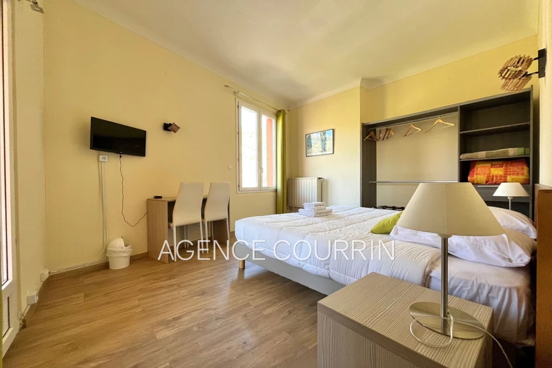 Professionnel Murs hôtel Saint-Vallier-de-Thiey  