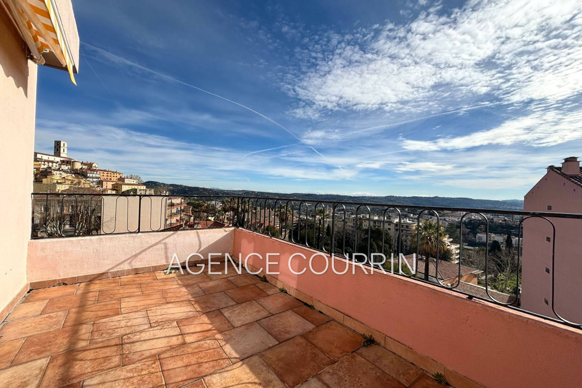 Vente Appartement 56m² à Grasse (06130) - Agence Courrin