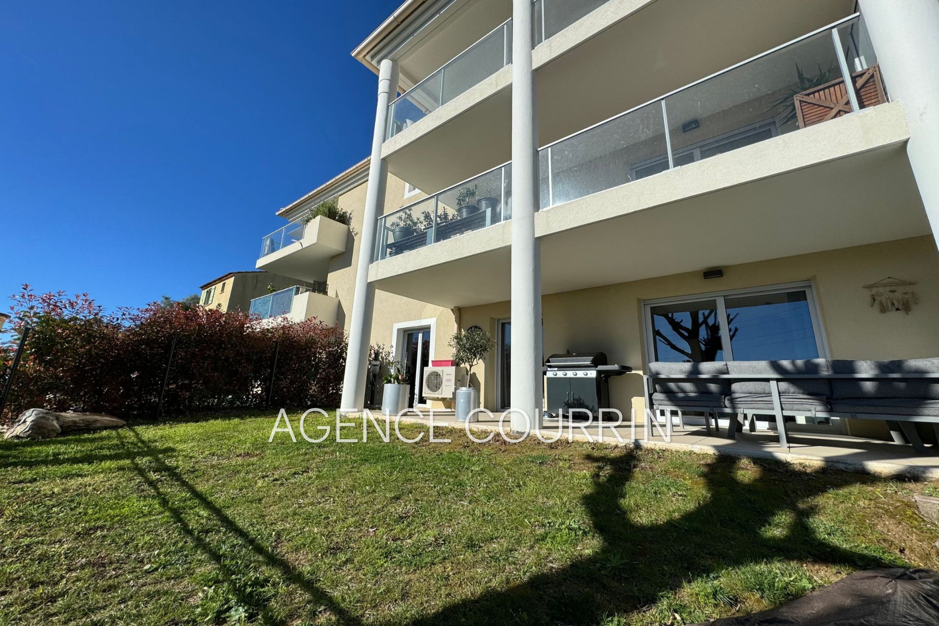 Vente Appartement 61m² à Grasse (06130) - Agence Courrin