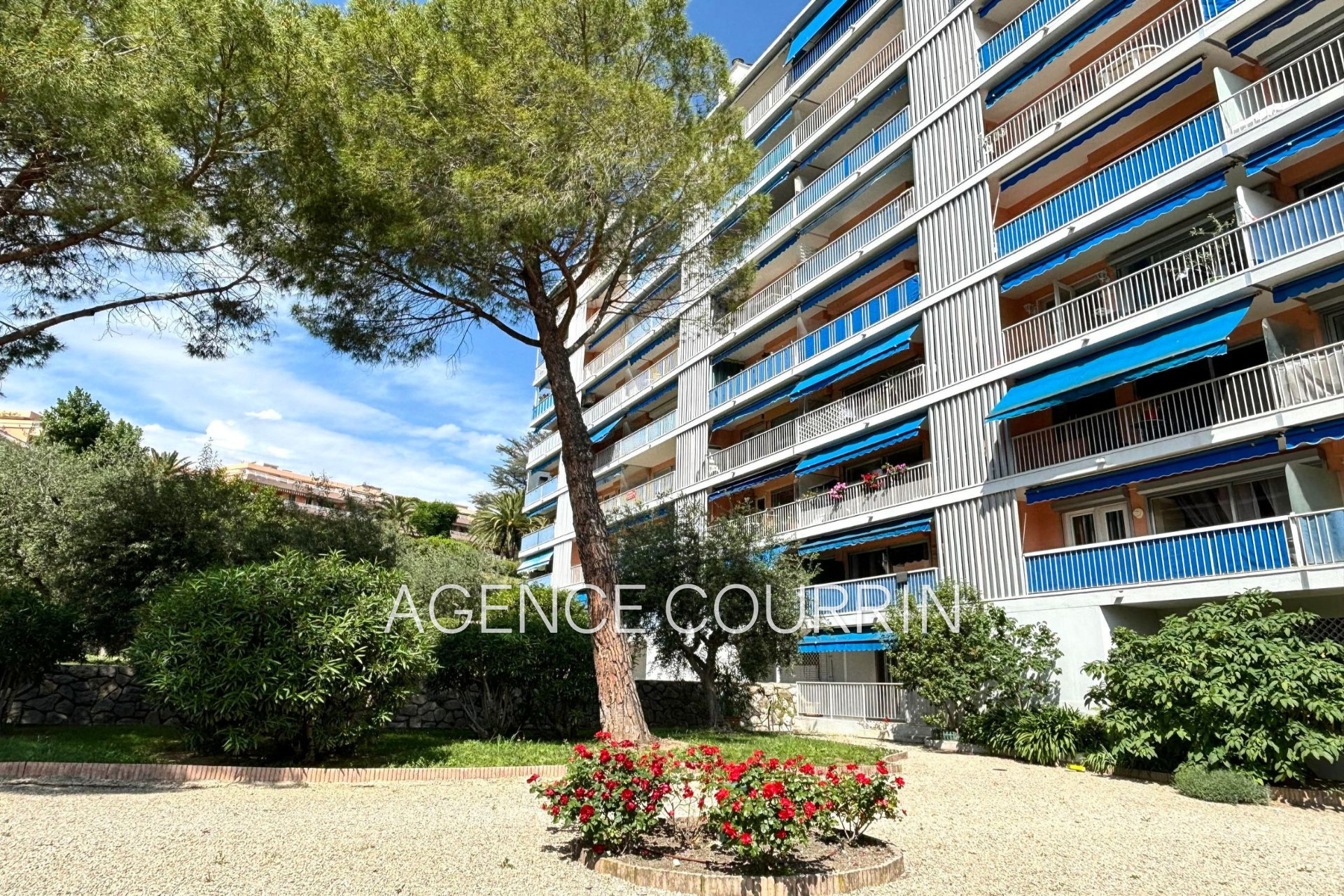 Vente Appartement 64m² à Grasse (06130) - Agence Courrin