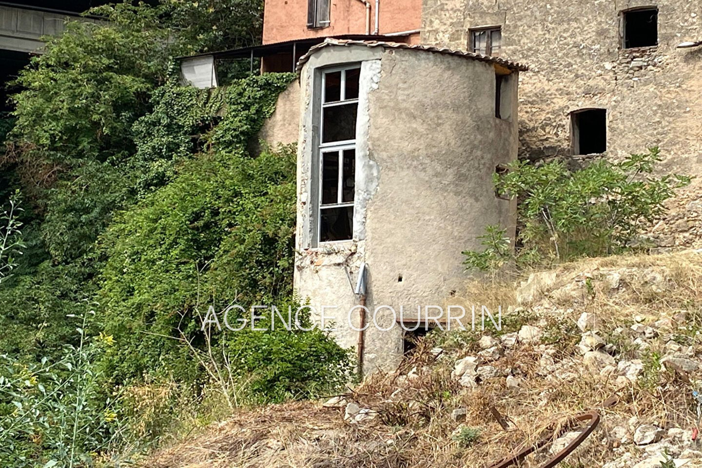 Vente Maison 40m² à Grasse (06130) - Agence Courrin