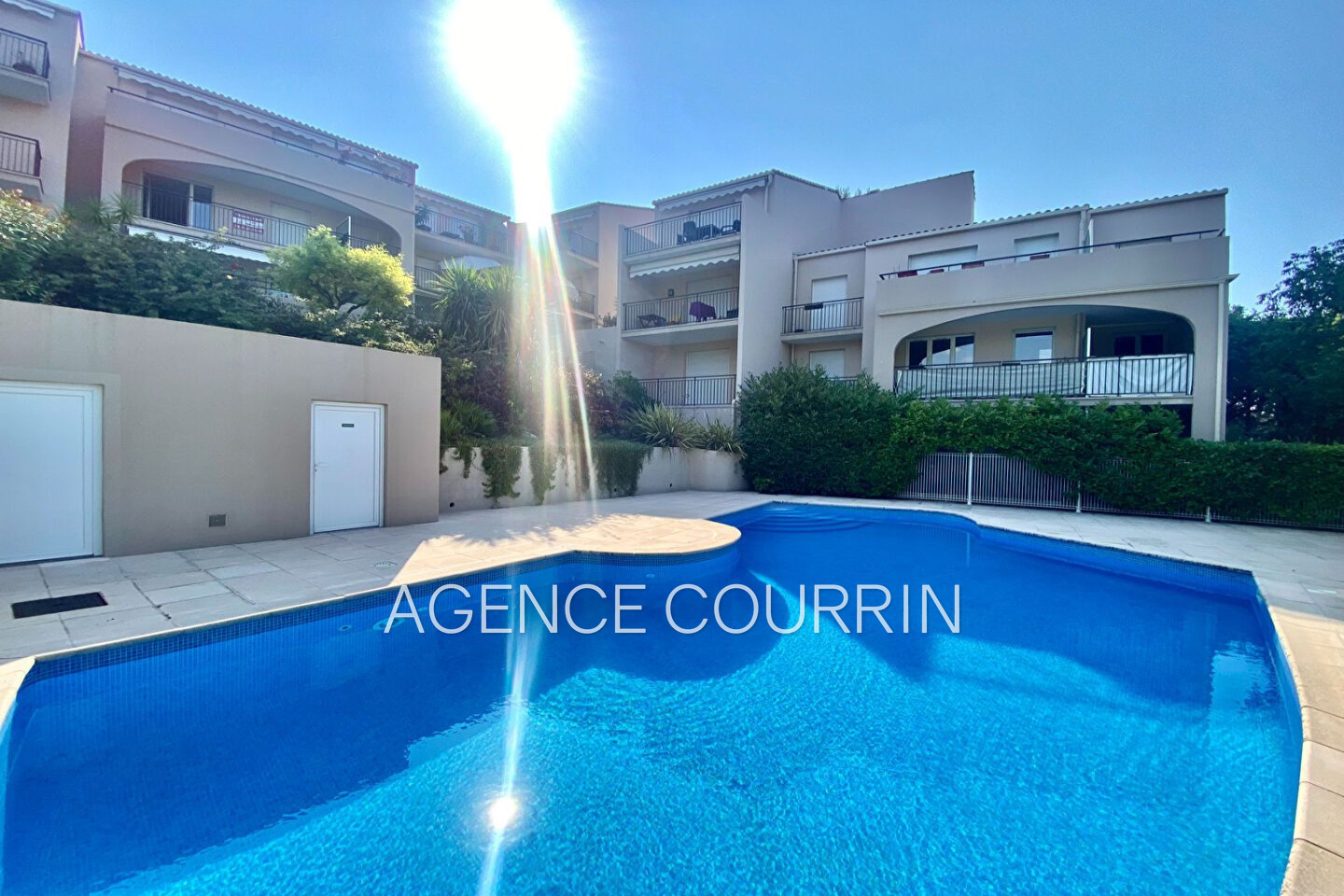 Vente Appartement 50m² à Grasse (06130) - Agence Courrin