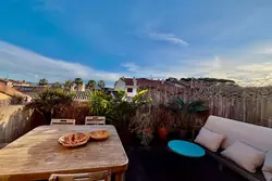 Location appartement Sanary-sur-Mer  