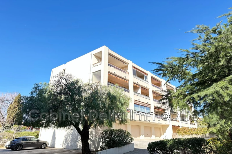 Location saisonnière appartement Sanary-sur-Mer  