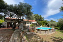 Location maison de campagne Le Revest-les-Eaux  