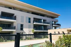 Location appartement Sanary-sur-Mer  