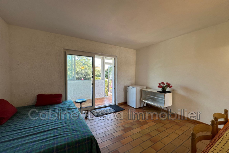 Photo n°3 - Location appartement Six-Fours-les-Plages 83140 - 680 €